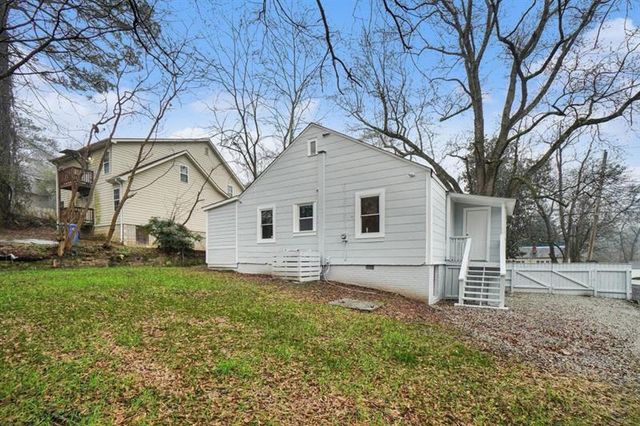2047 Baker, Atlanta, GA 30318