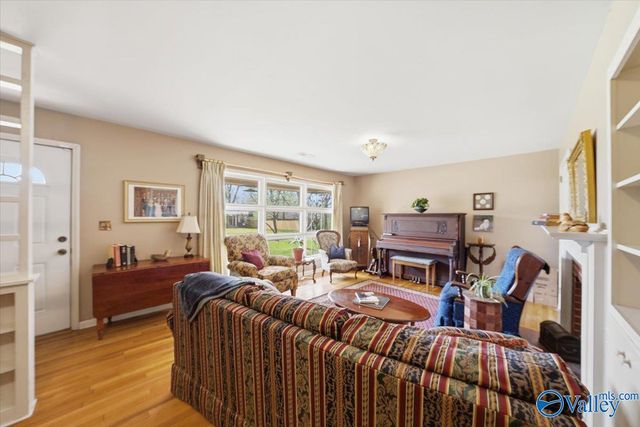 403 SW Audubon Street, Hartselle, AL 35640