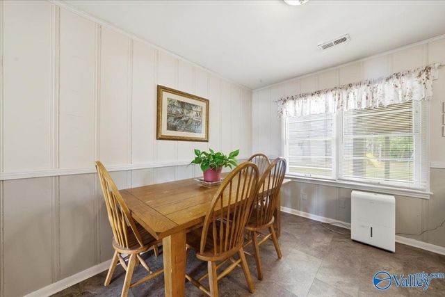 403 SW Audubon Street, Hartselle, AL 35640