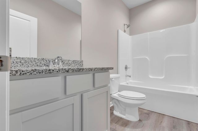 3139 E Highridge Ct, Park City, KS 67219