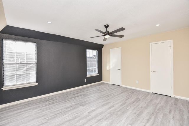6401 Ella Lee Lane, Houston, TX 77057