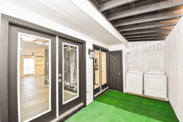 6401 Ella Lee Lane, Houston, TX 77057