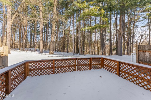 4059 Chaucer Place, Guilderland, NY 12159