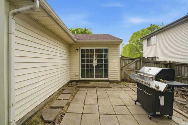 2305 Tassel E Court, West Lafayette, IN 47906