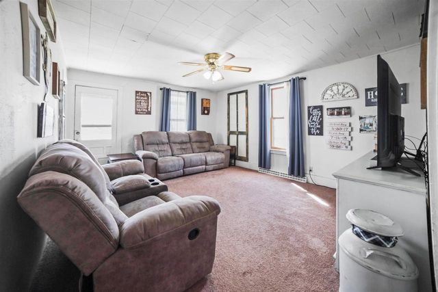18442 County Road C, Evansville, WI 53536