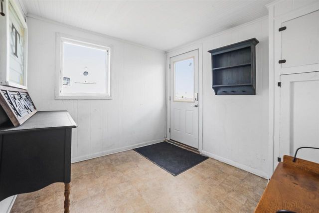 18442 County Road C, Evansville, WI 53536