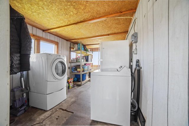 18442 County Road C, Evansville, WI 53536
