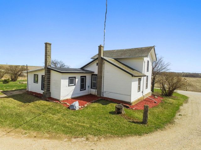 18442 County Road C, Evansville, WI 53536
