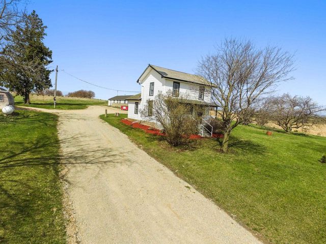 18442 County Road C, Evansville, WI 53536
