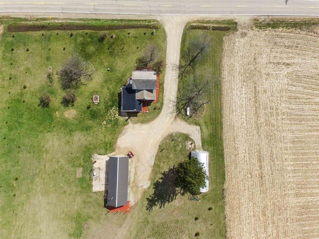 18442 County Road C, Evansville, WI 53536