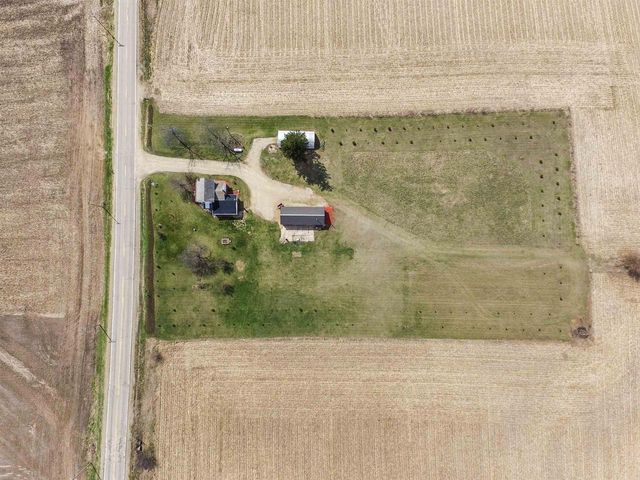 18442 County Road C, Evansville, WI 53536