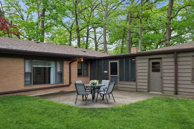 1606 Roncevalles Avenue, Rockford, IL 61107