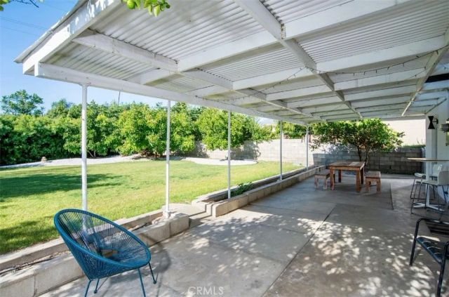 1329 Campus Avenue, Redlands, CA 92374
