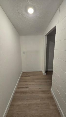 640 N ORANGE AVENUE, Orange City, FL 32763