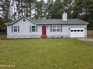 501 Greenleaf Court, Jacksonville, NC 28540