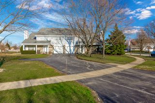 7114 Olde Gatehouse Road, Tinley Park, IL 60477