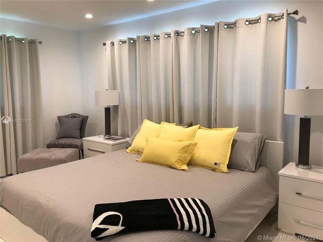 131 Orchard Ridge Lane, Boca Raton, FL 33431