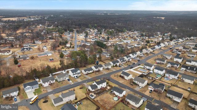 512 FORD CIR, Inwood, WV 25428