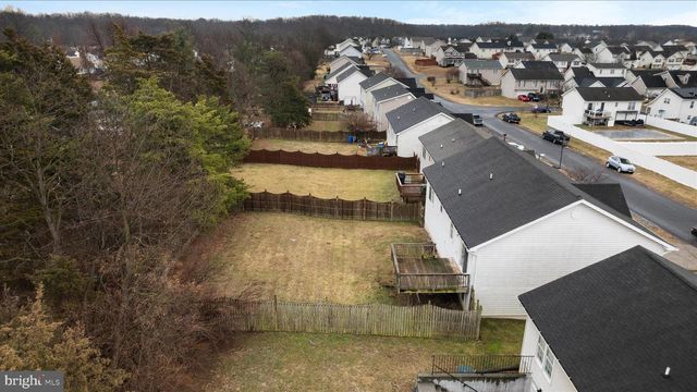 512 FORD CIR, Inwood, WV 25428