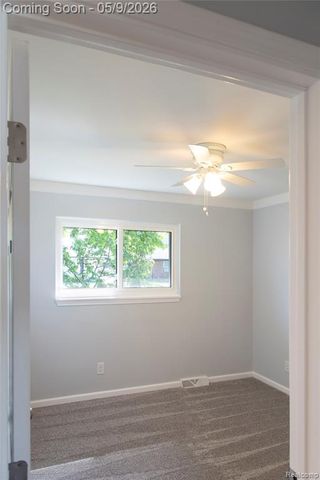 33301 Janet, Fraser, MI 48026