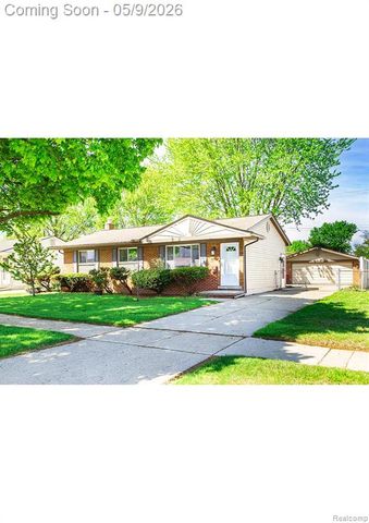 33301 Janet, Fraser, MI 48026