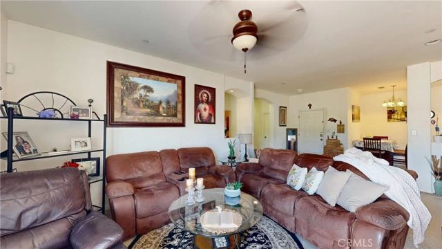 7208 Nicobar Court, Bakersfield, CA 93307