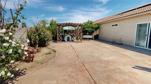 7208 Nicobar Court, Bakersfield, CA 93307