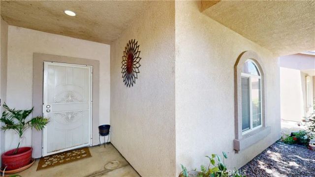 7208 Nicobar Court, Bakersfield, CA 93307