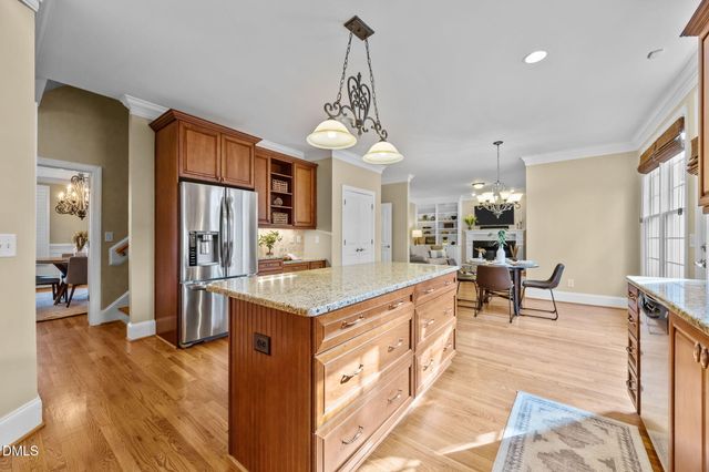 341 Oxfordshire Lane, Chapel Hill, NC 27517