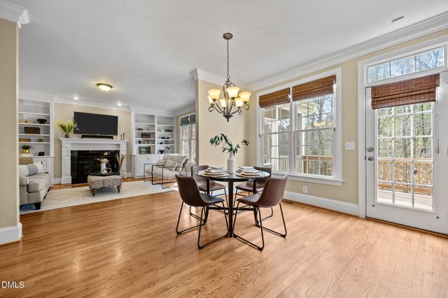 341 Oxfordshire Lane, Chapel Hill, NC 27517