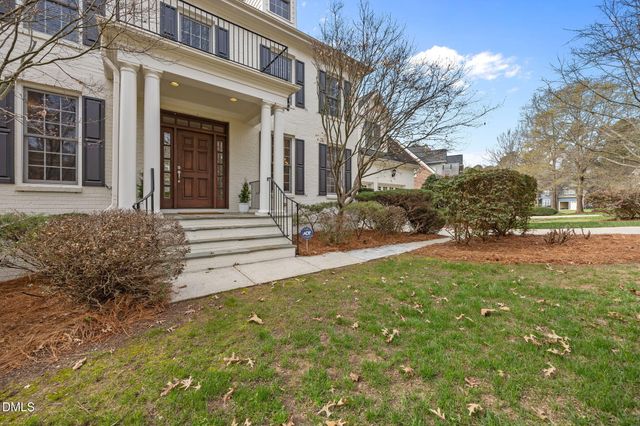 341 Oxfordshire Lane, Chapel Hill, NC 27517