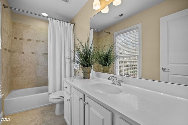 341 Oxfordshire Lane, Chapel Hill, NC 27517