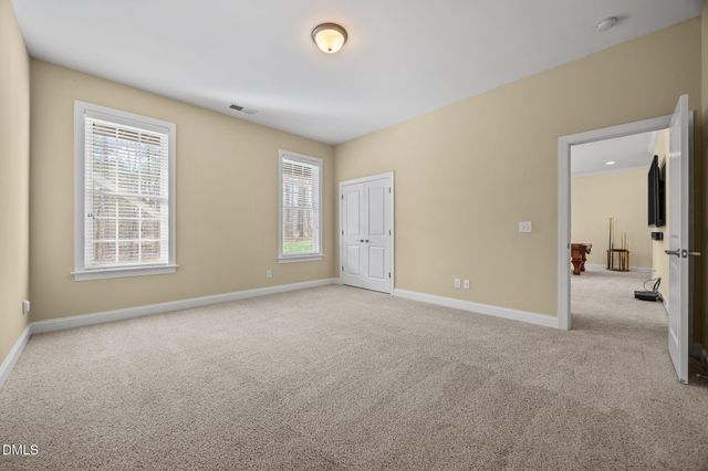 341 Oxfordshire Lane, Chapel Hill, NC 27517