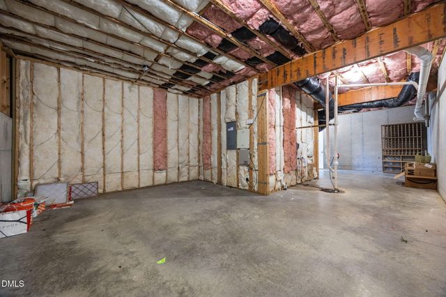 341 Oxfordshire Lane, Chapel Hill, NC 27517