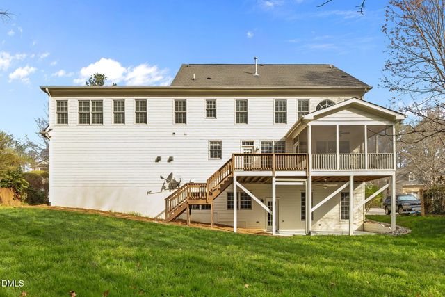 341 Oxfordshire Lane, Chapel Hill, NC 27517