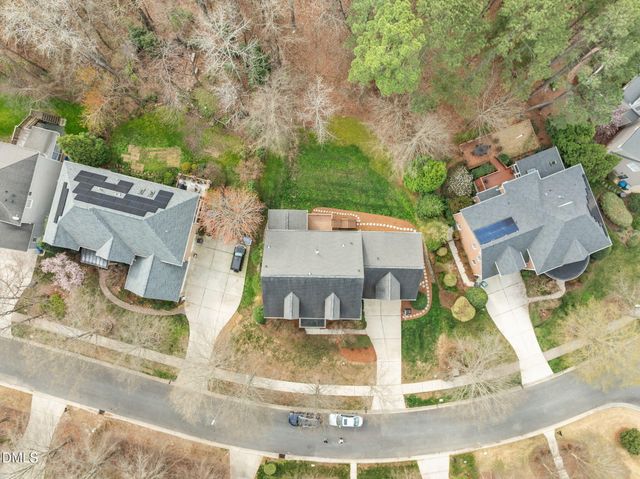 341 Oxfordshire Lane, Chapel Hill, NC 27517