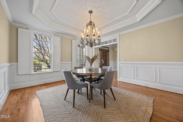 341 Oxfordshire Lane, Chapel Hill, NC 27517