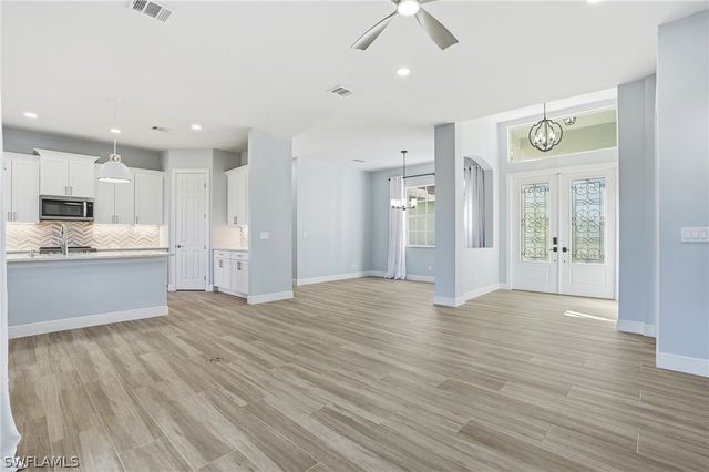 3479 Ocean Bluff CT, Naples, FL 34120