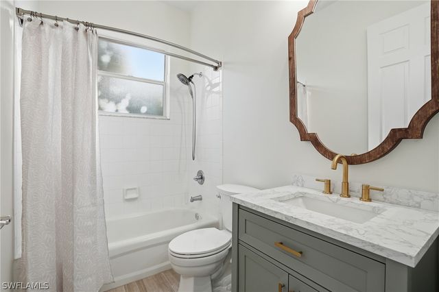 3479 Ocean Bluff CT, Naples, FL 34120