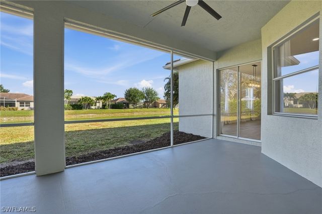 3479 Ocean Bluff CT, Naples, FL 34120