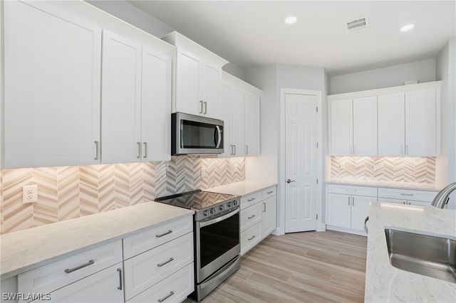 3479 Ocean Bluff CT, Naples, FL 34120