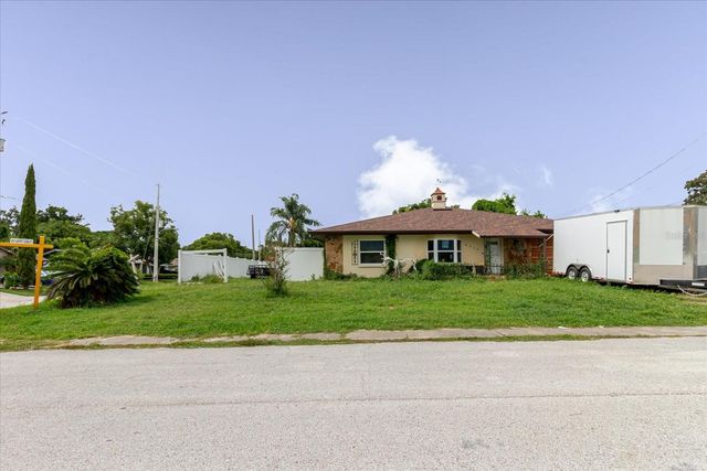 8513 BELLA VIA, Hudson, FL 34667