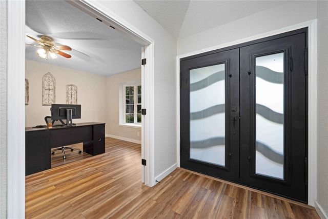 605 Highwoods Trail, Fort Worth, TX 76112