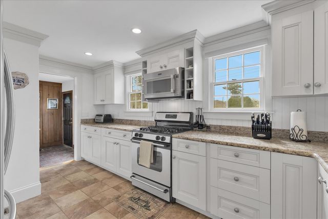 298 Chippingstone Road, Chatham, MA 02633