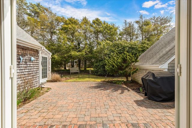 298 Chippingstone Road, Chatham, MA 02633