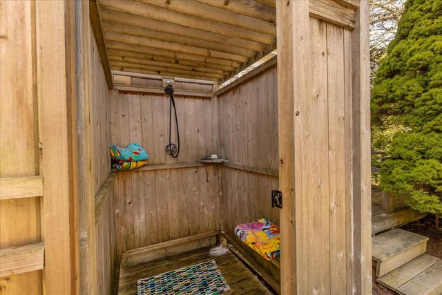 298 Chippingstone Road, Chatham, MA 02633