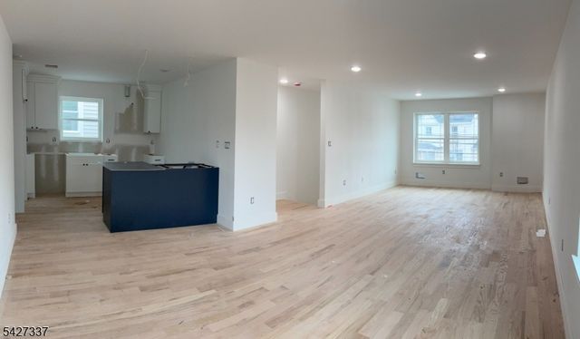 307 Chilton St, Elizabeth City, NJ 07208