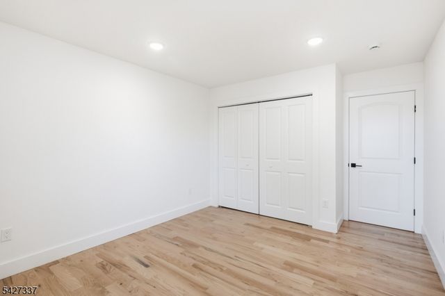 307 Chilton St, Elizabeth City, NJ 07208