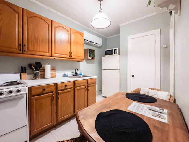 211 N Ocean Breeze 1, Lake Worth Beach, FL 33460