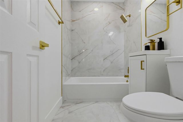 524 50TH AVENUE S, St Petersburg, FL 33705